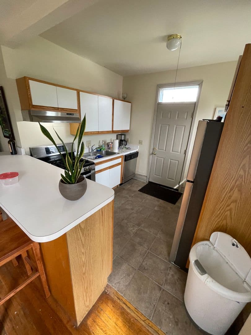 Columbus Apartment: 32-38 W. Patterson Avenue