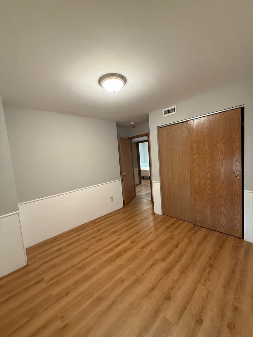Columbus Apartment: 201 E. 16th Avenue