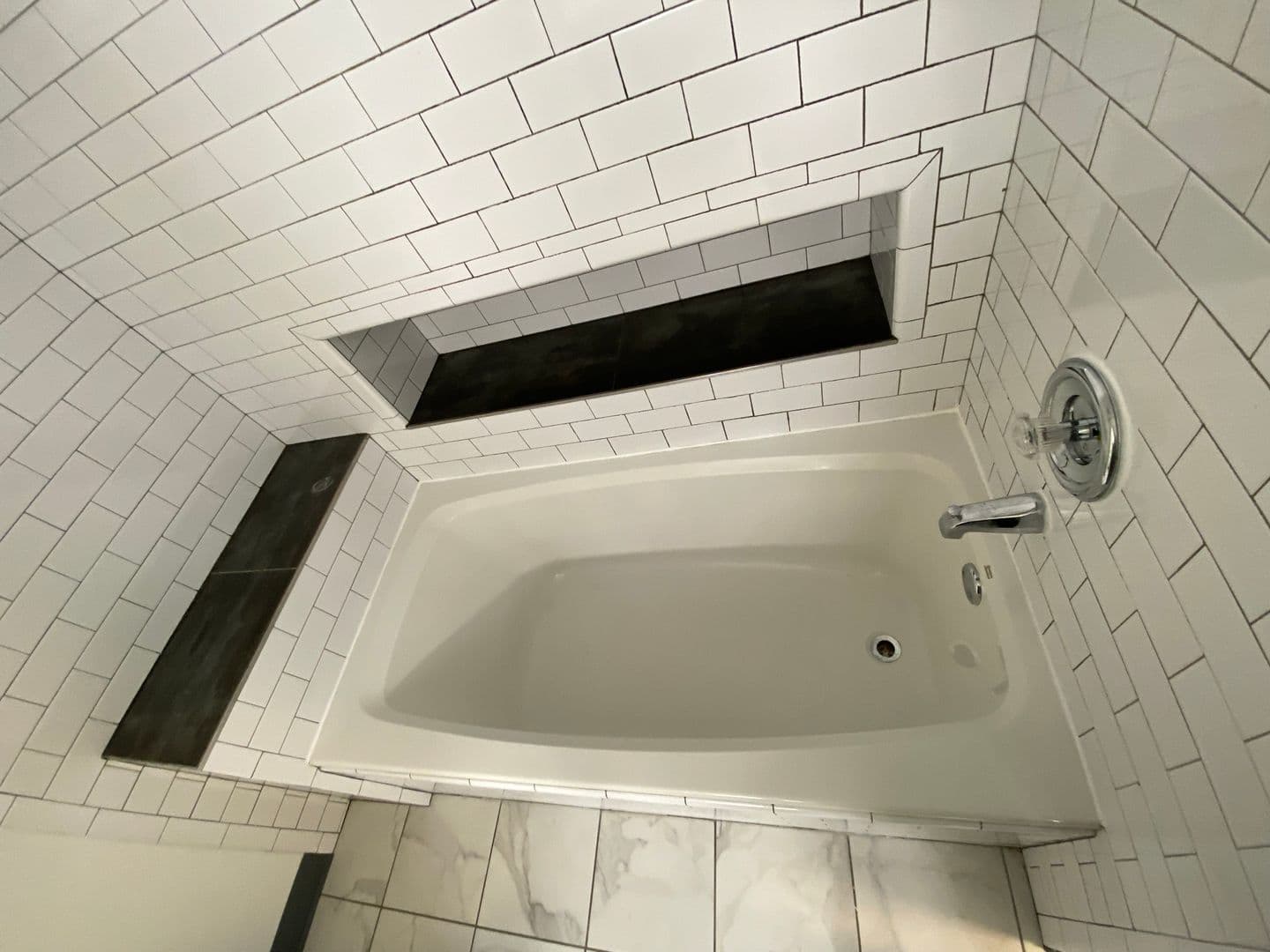Columbus Townhome: 1669-1675 Summit Street