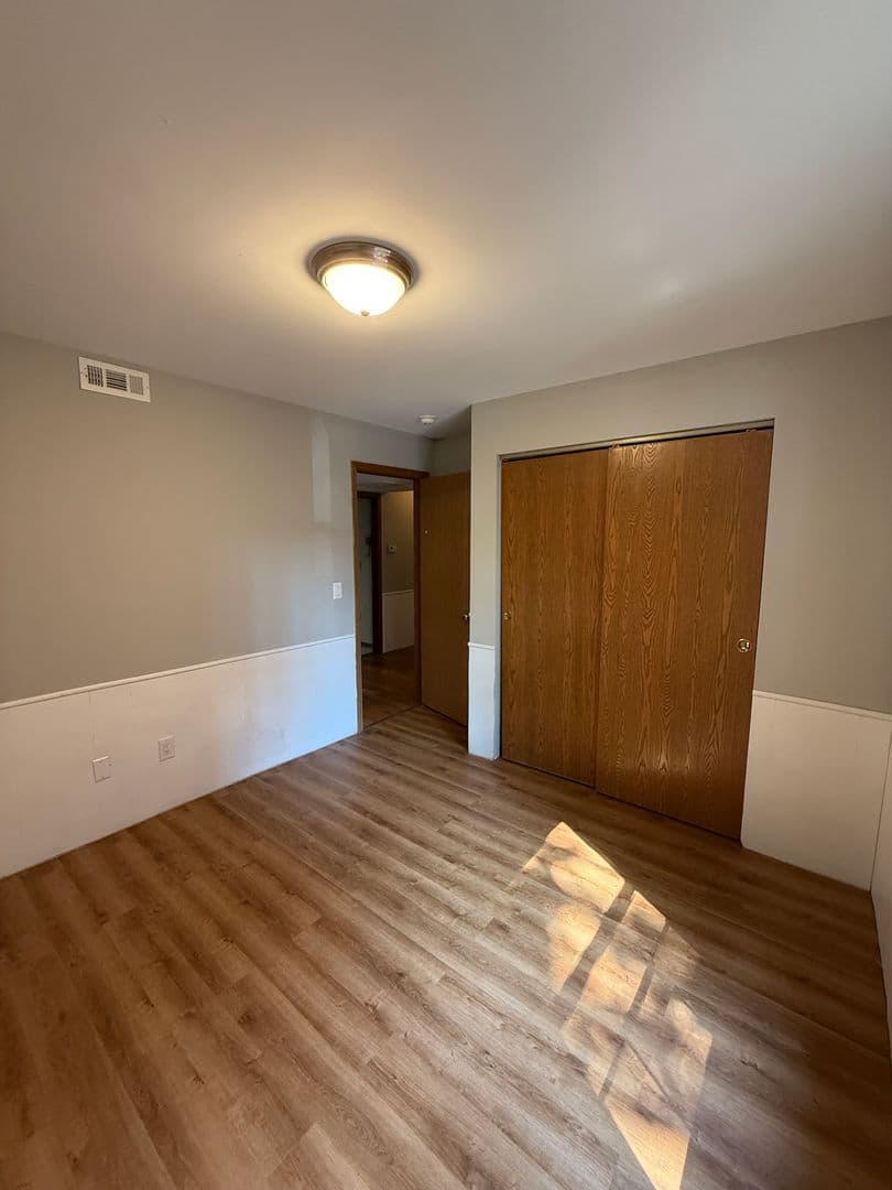 Columbus Apartment: 201 E. 16th Avenue