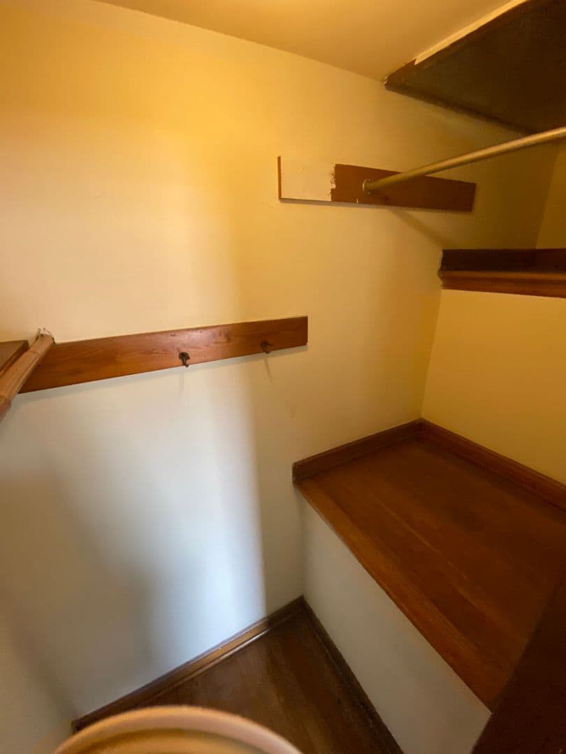 Columbus Apartment: 2549 Neil