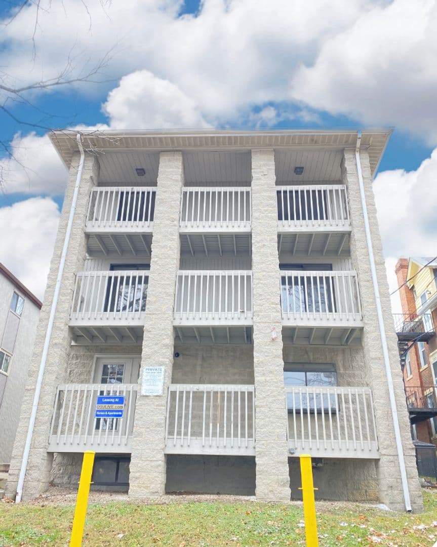 Columbus Townhome: 1669-1675 Summit Street