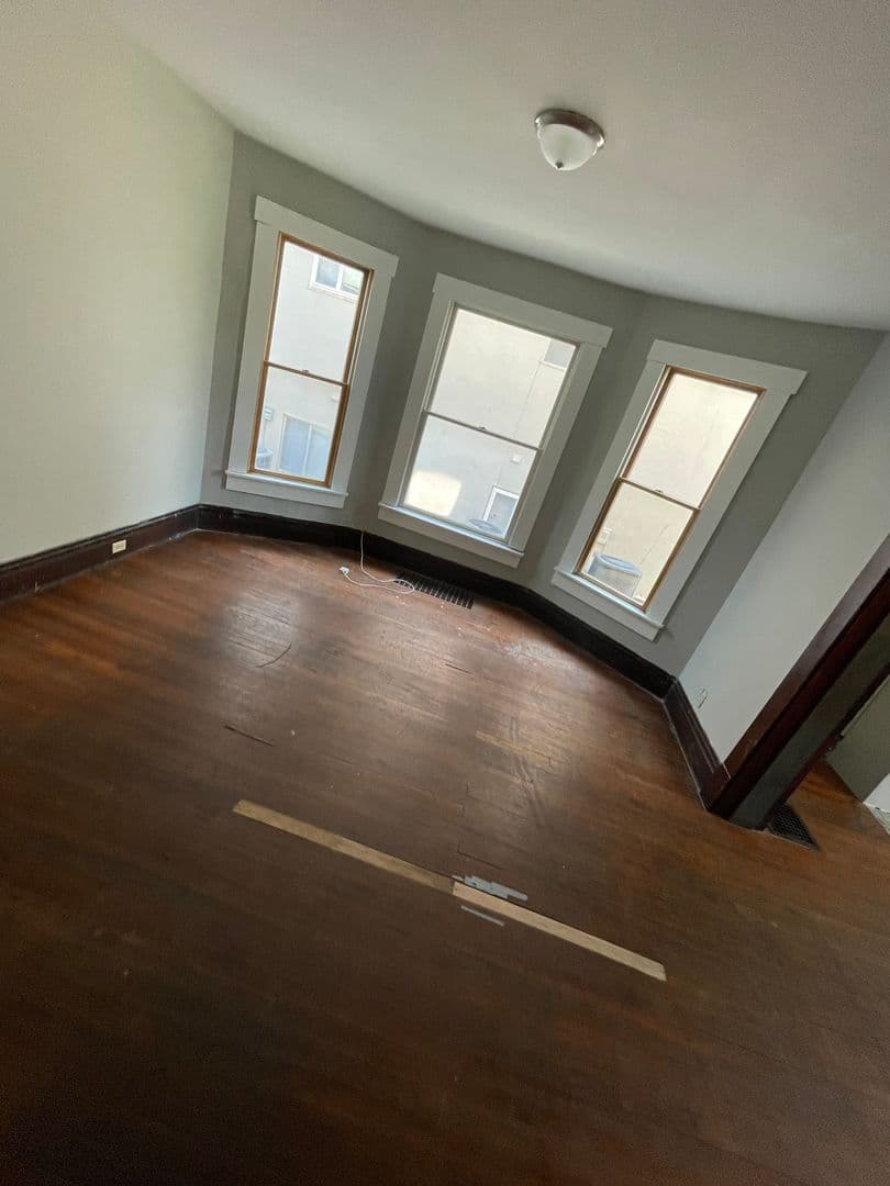 Columbus House: 136 E. Norwich