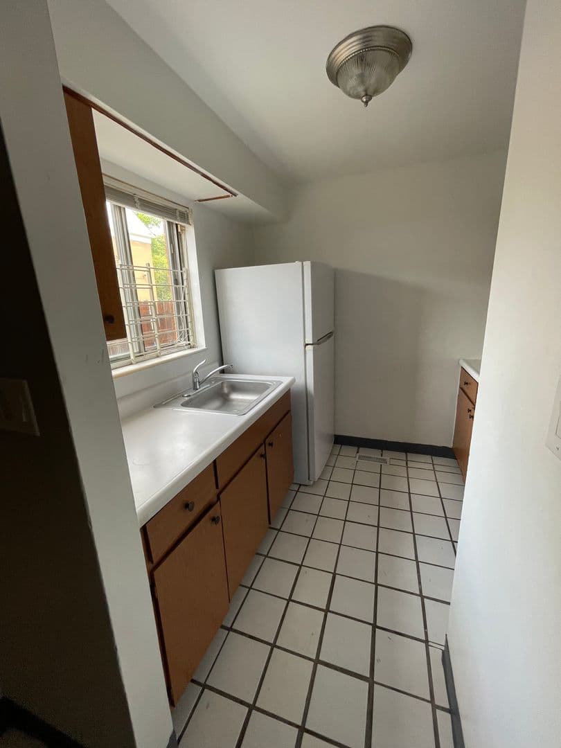 Columbus Apartment: 167 E. 14th Avenue