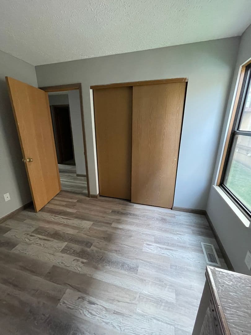 Columbus Apartment: 72 Chittenden Avenue