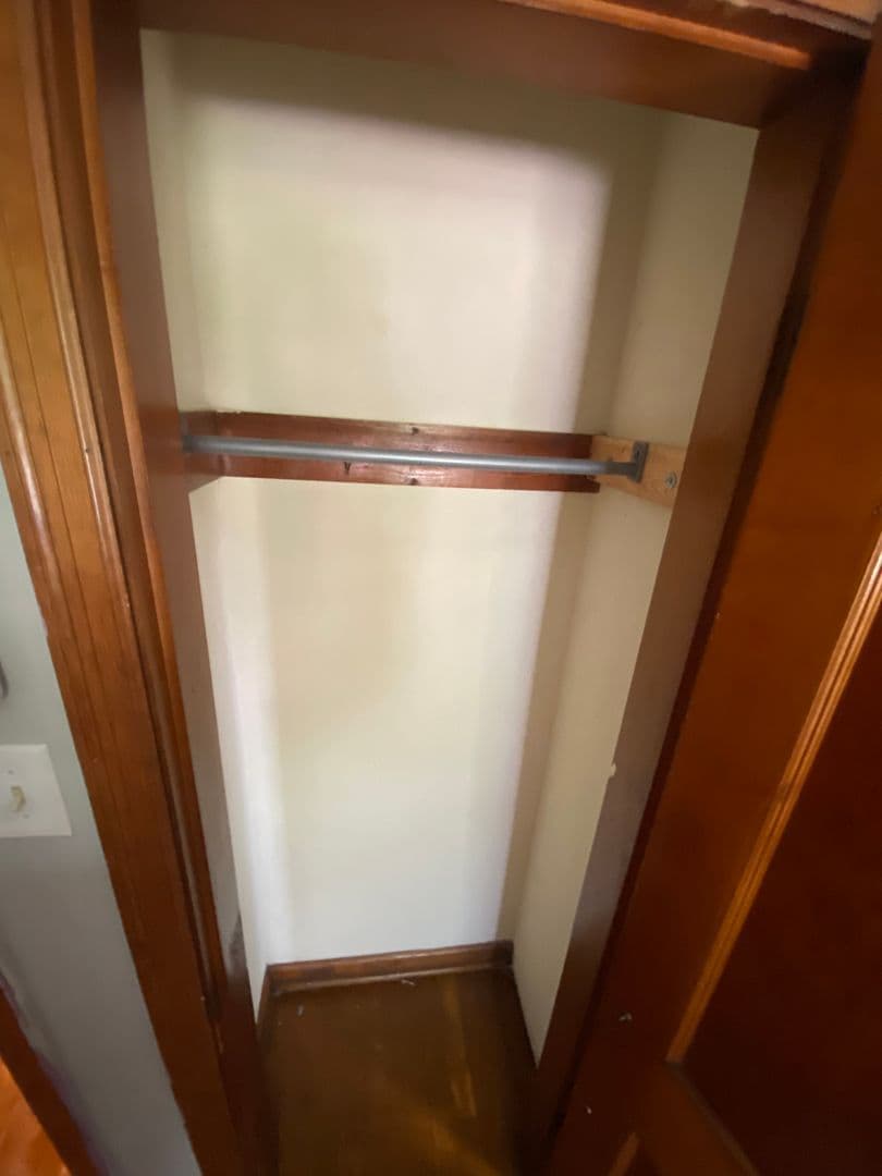 Columbus Apartment: 2549 Neil
