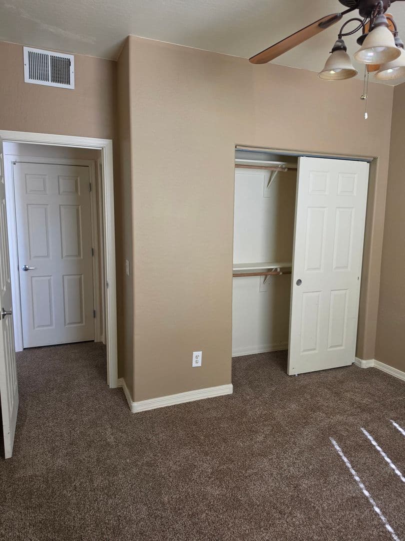 Apache Junction Condo: 537 S. Delaware Dr. #104