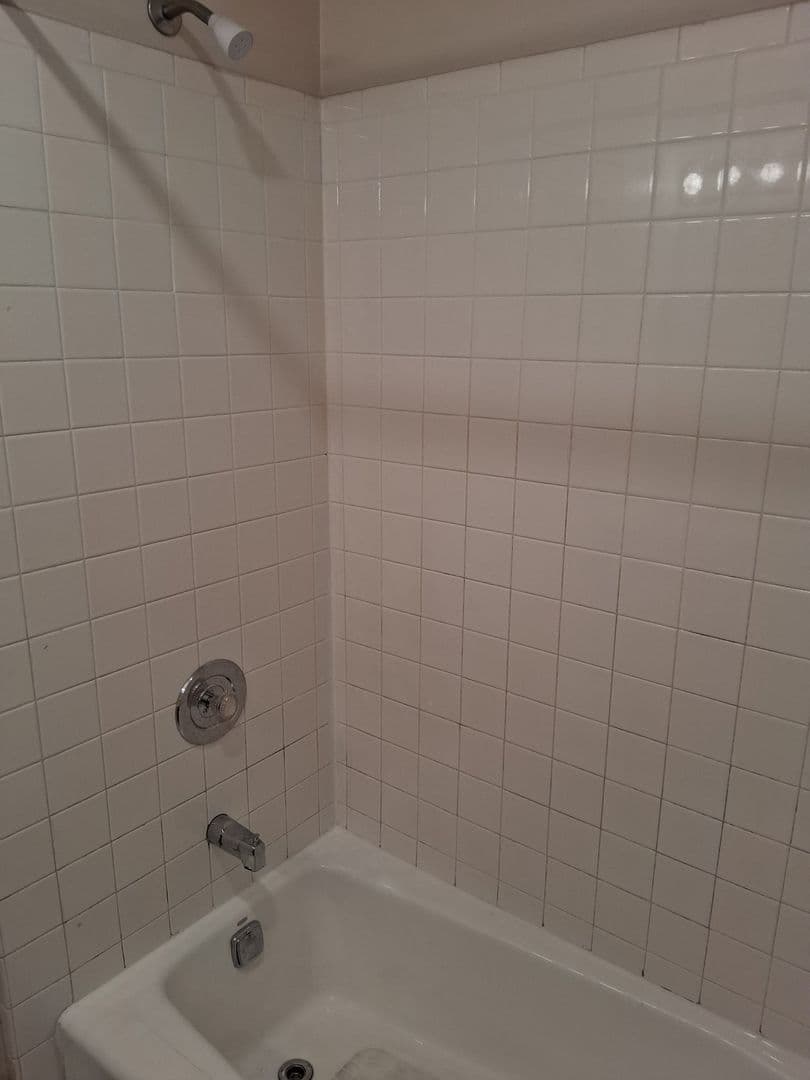 Bridgewater Apartment: 82-106 Finderne Avenue