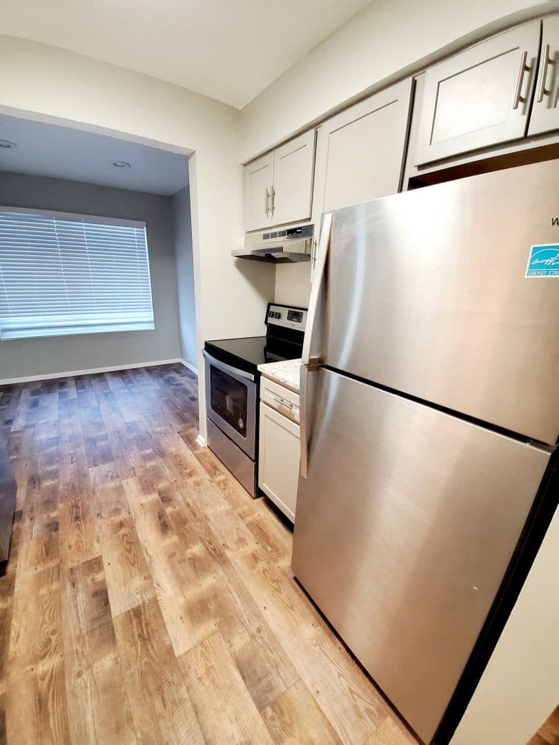 Muncie Apartment: 3601 N. Chadam Lane