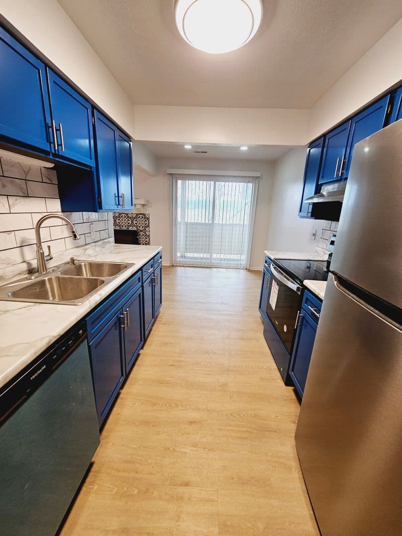 Muncie Apartment: 3601 N. Chadam Lane