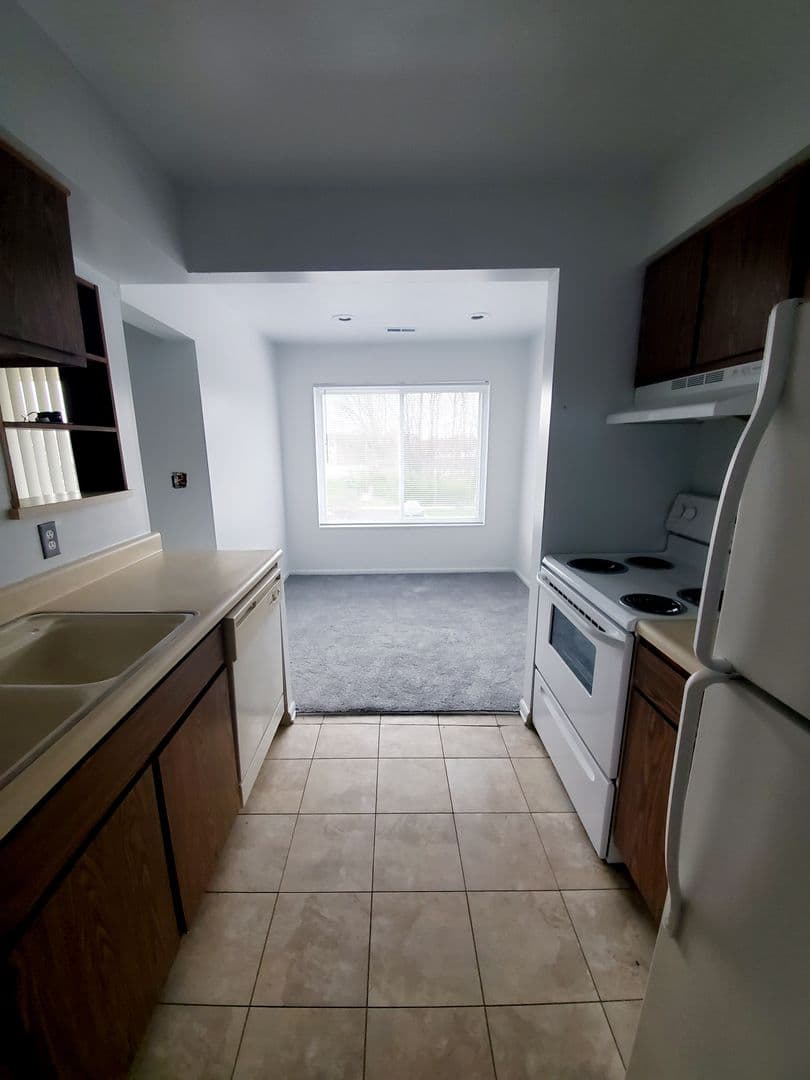 Muncie Apartment: 3601 N. Chadam Lane