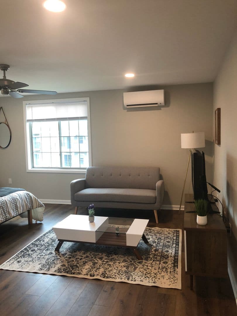 Kokomo Apartment: 1901 South Park Road