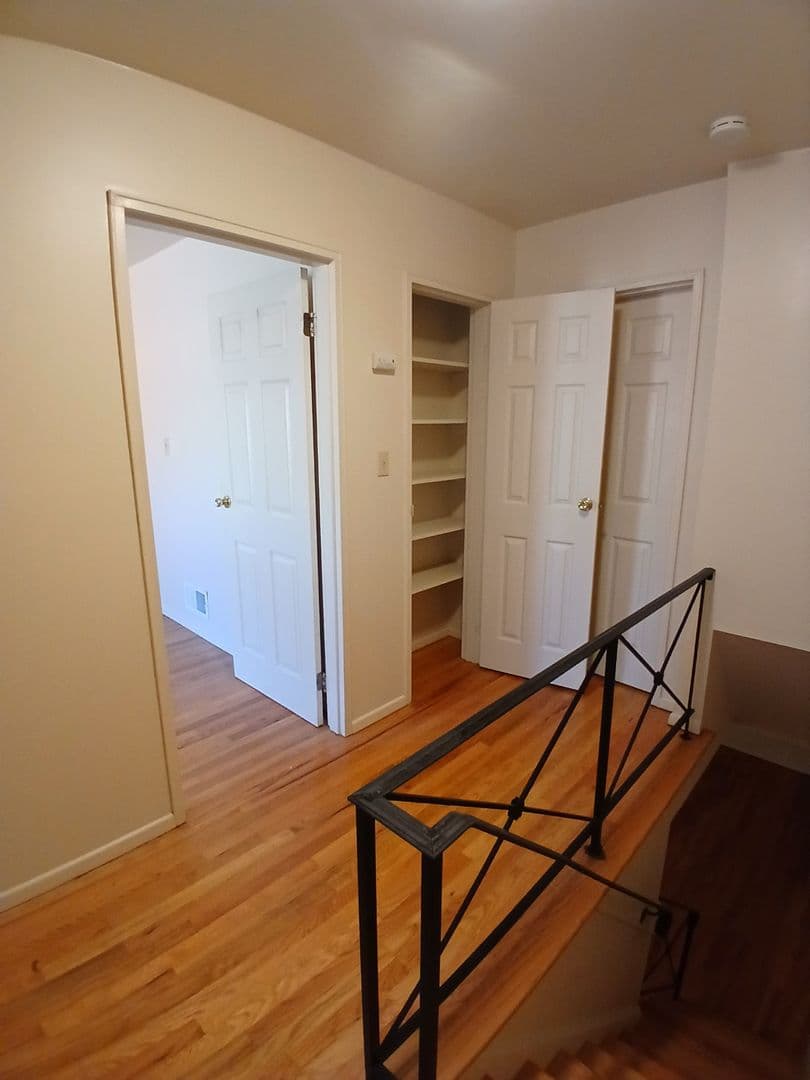 Bridgewater Apartment: 82-106 Finderne Avenue
