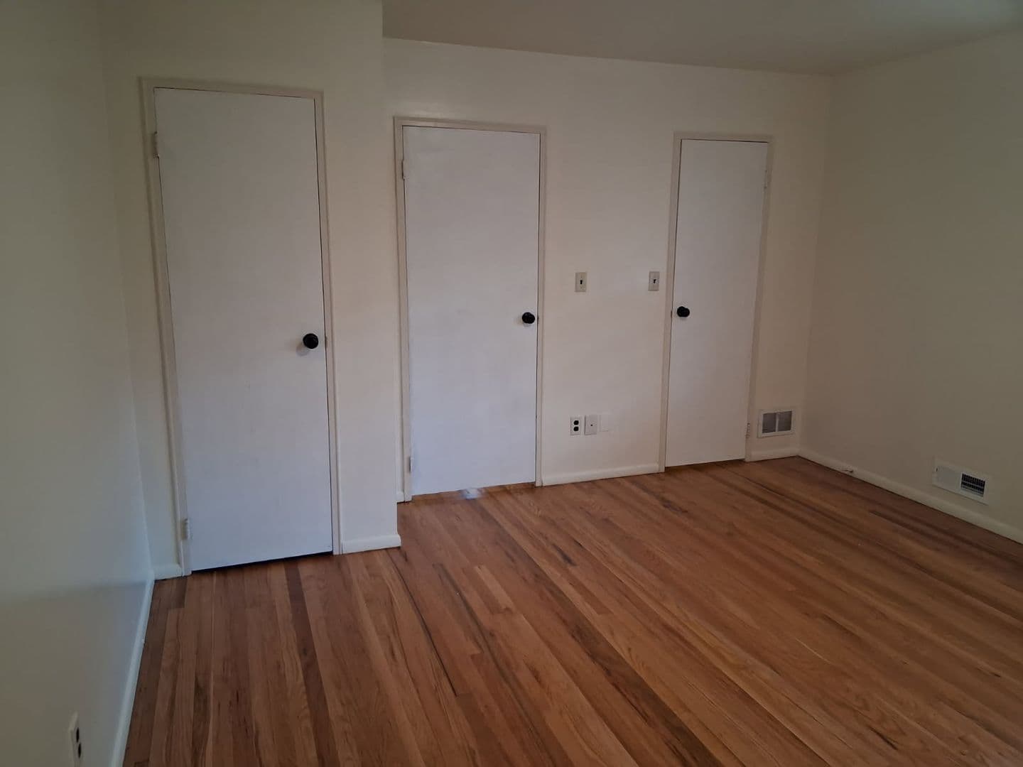 Bridgewater Apartment: 82-106 Finderne Avenue