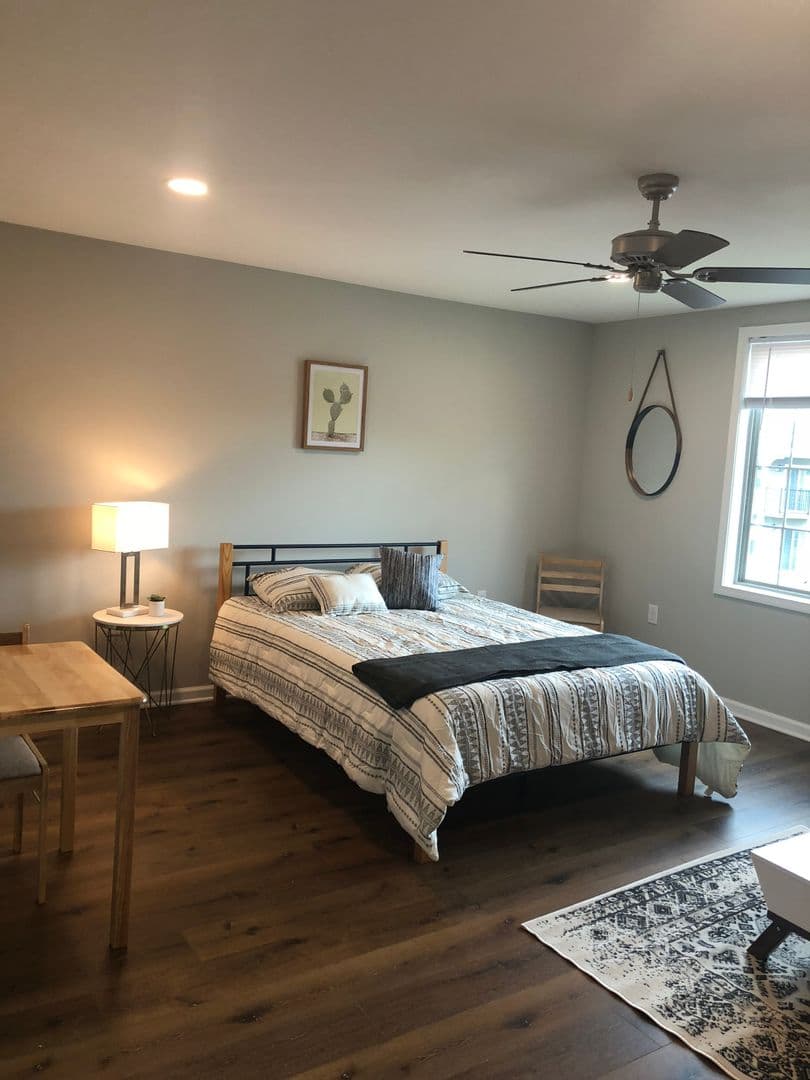 Kokomo Apartment: 1901 South Park Road