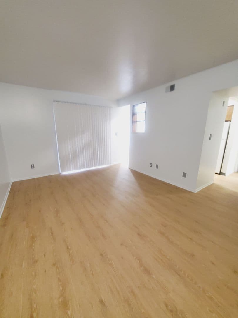 Muncie Apartment: 3601 N. Chadam Lane