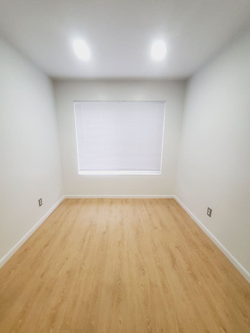 Muncie Apartment: 3601 N. Chadam Lane