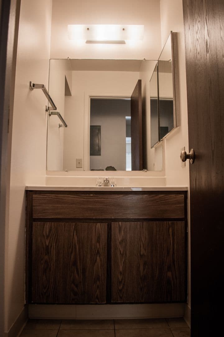 Muncie Apartment: 3601 N. Chadam Lane