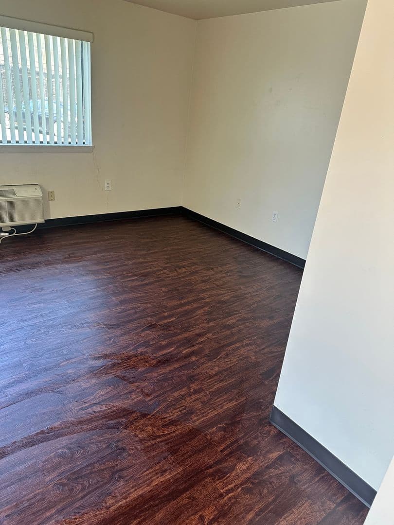 Wilkes-Barre Apartment: 180 South Washington St.