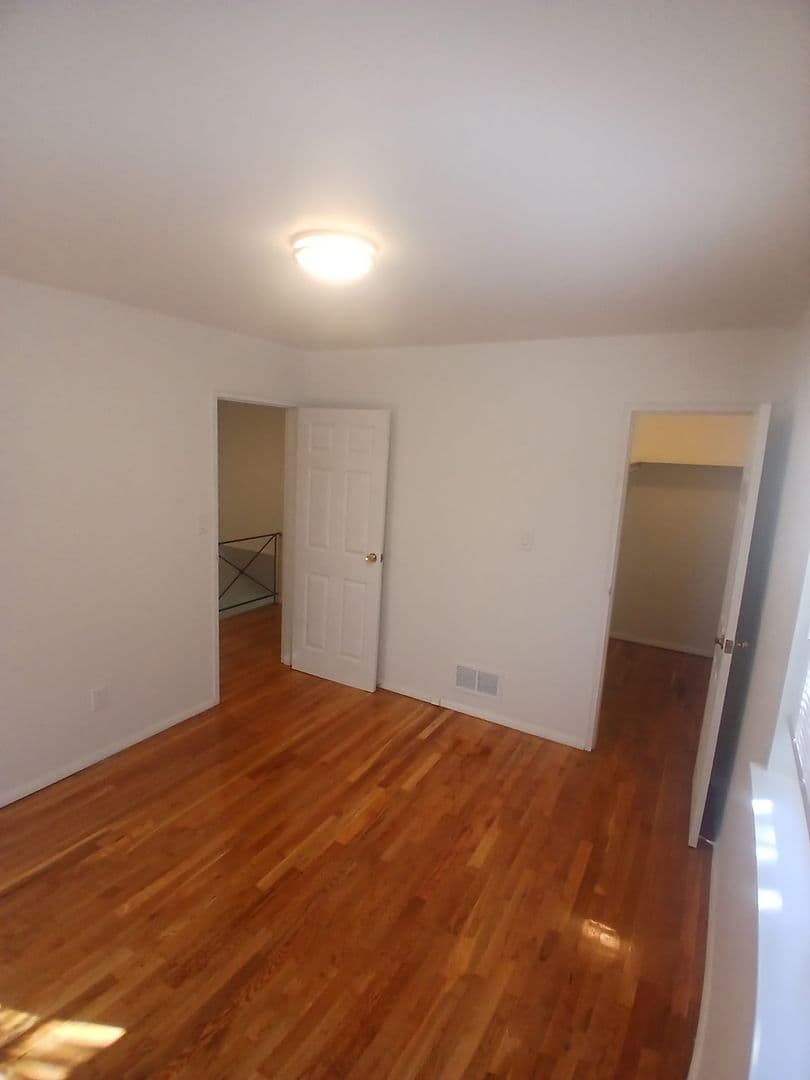 Bridgewater Apartment: 82-106 Finderne Avenue