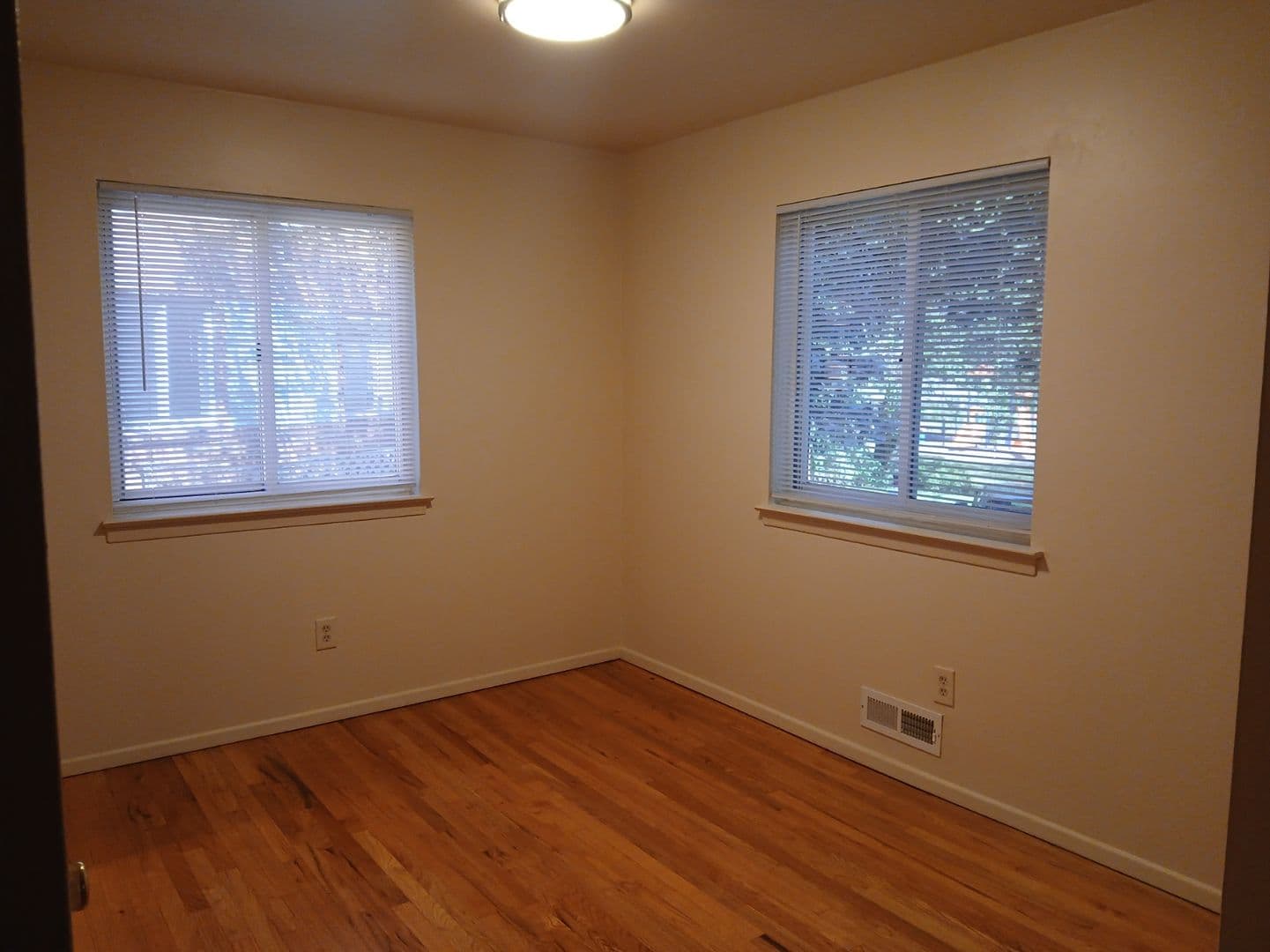 Bridgewater Apartment: 82-106 Finderne Avenue