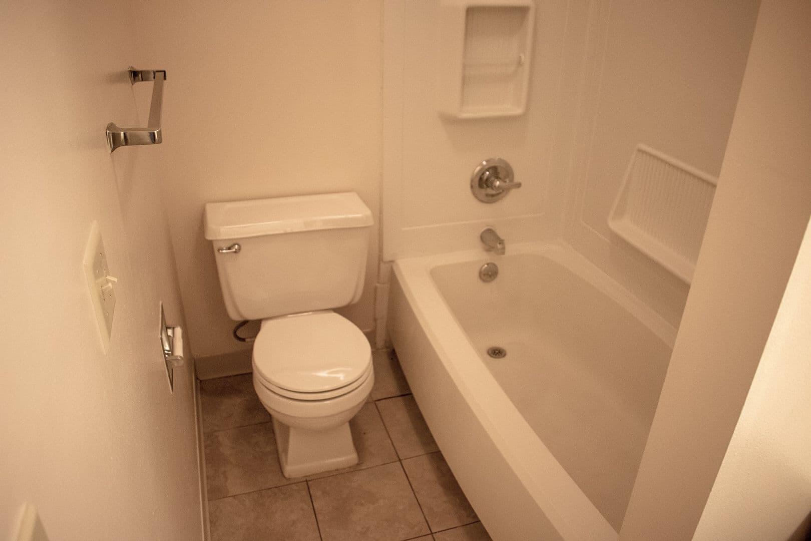 Muncie Apartment: 3601 N. Chadam Lane