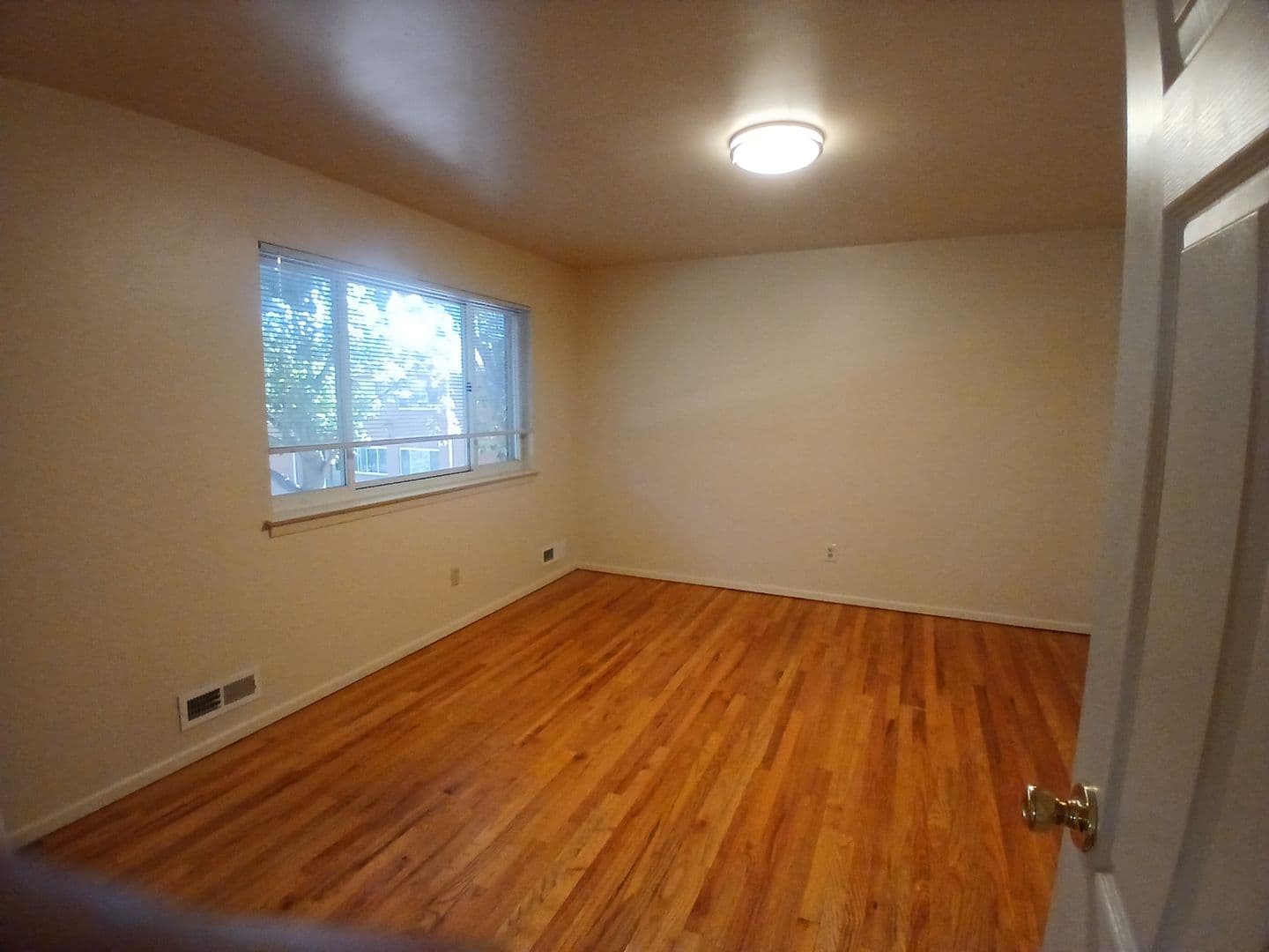 Bridgewater Apartment: 82-106 Finderne Avenue