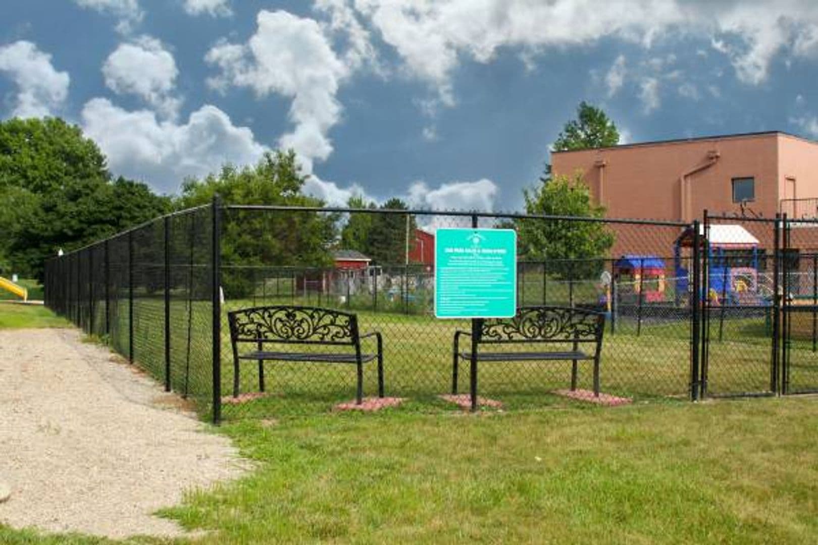 Muncie Apartment: 3601 N. Chadam Lane