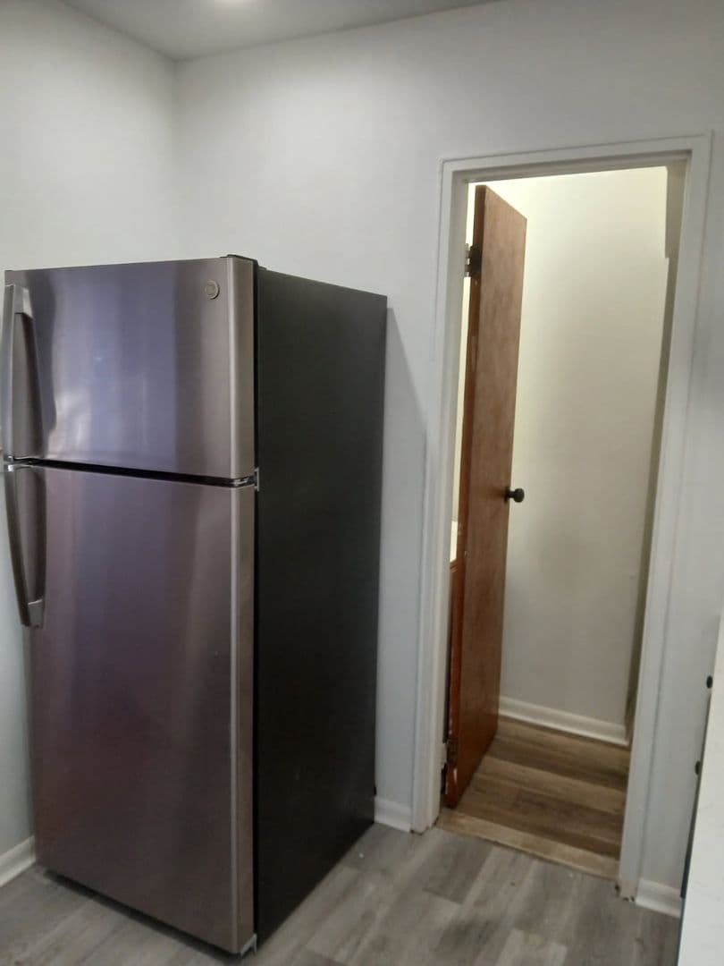 Bridgewater Apartment: 82-106 Finderne Avenue