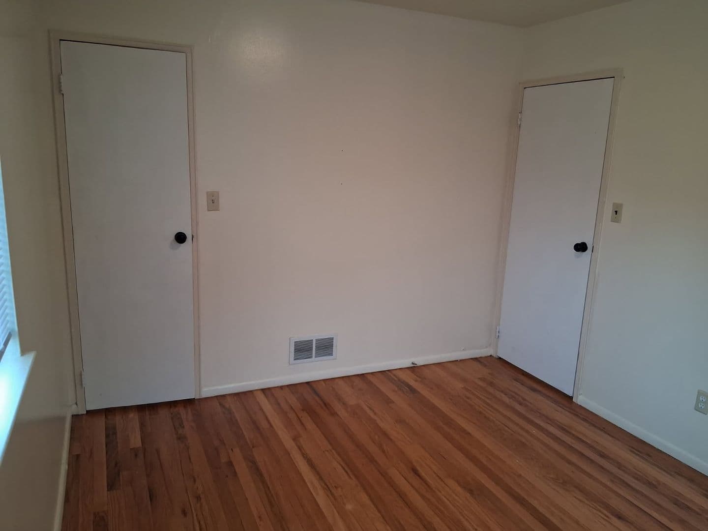 Bridgewater Apartment: 82-106 Finderne Avenue