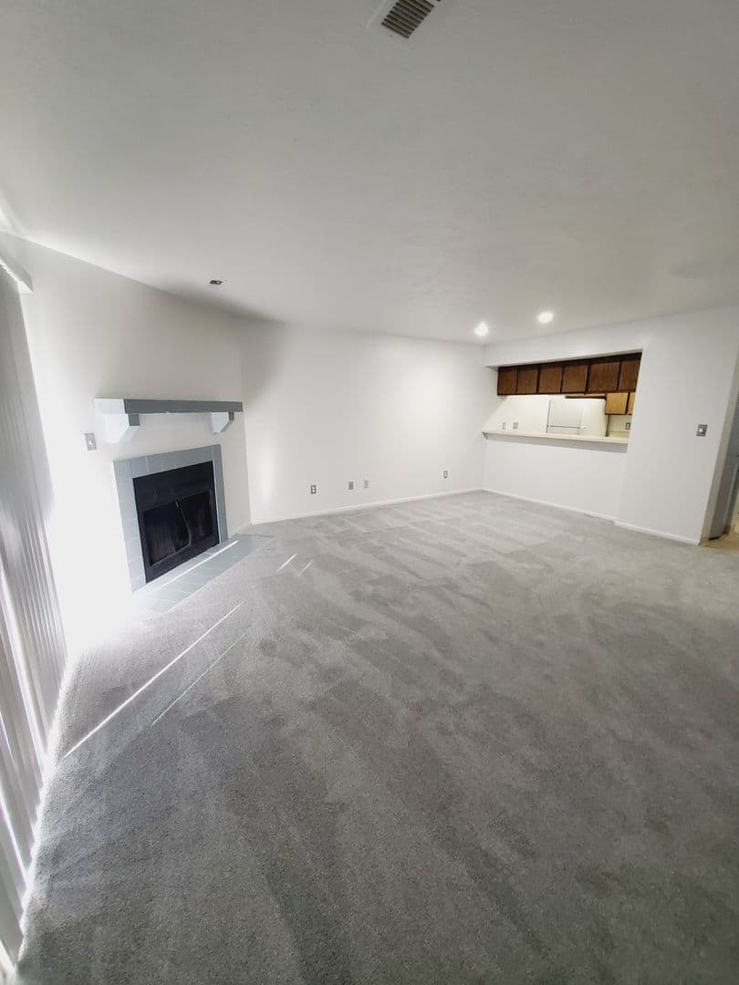 Muncie Apartment: 3601 N. Chadam Lane