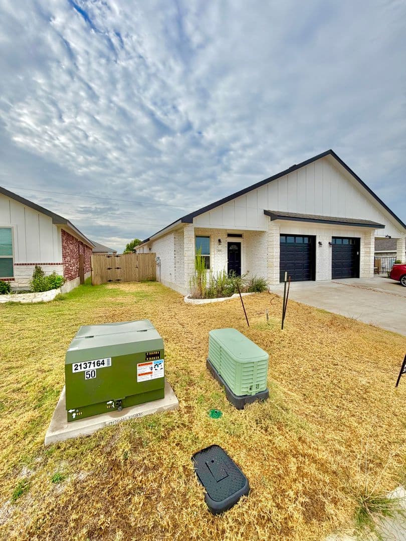 Killeen Townhome: 5100 Rose Garden Loop