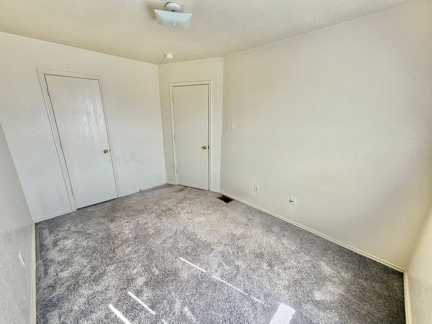 Killeen Apartment: 4302 Alan Kent Dr.
