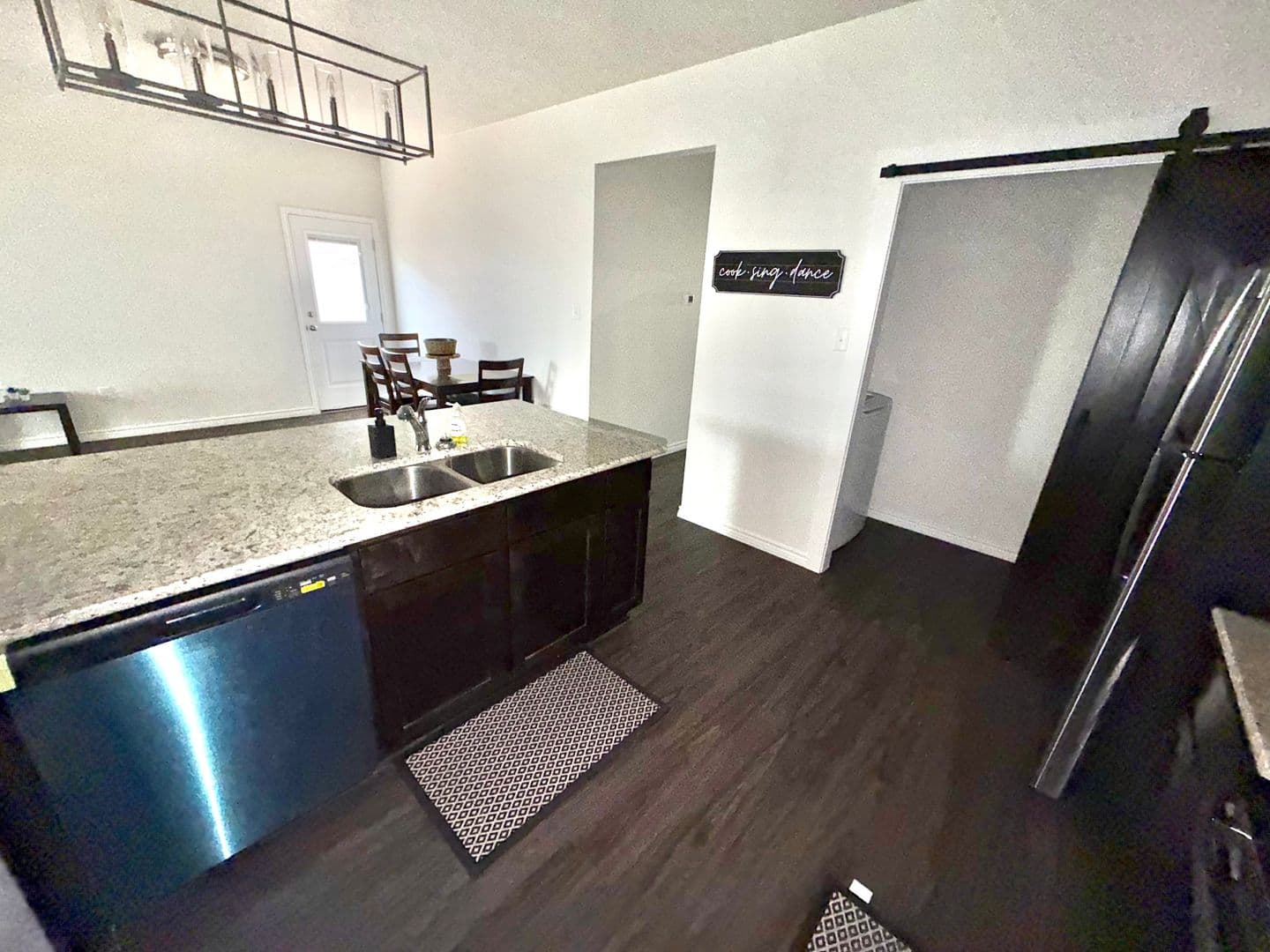 Killeen Townhome: 5100 Rose Garden Loop