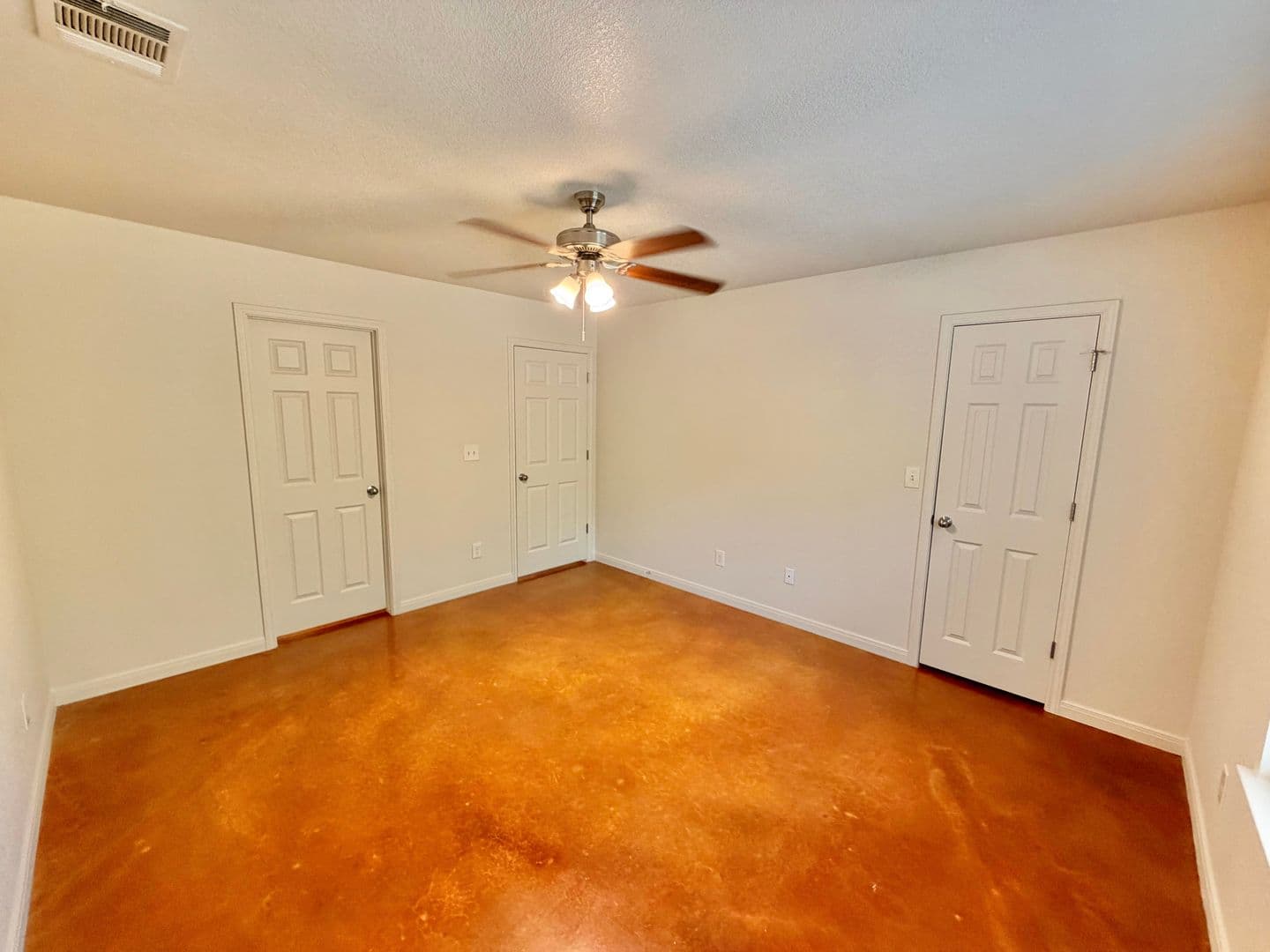 Harker Heights Apartment: 1421 Natchez Trl.