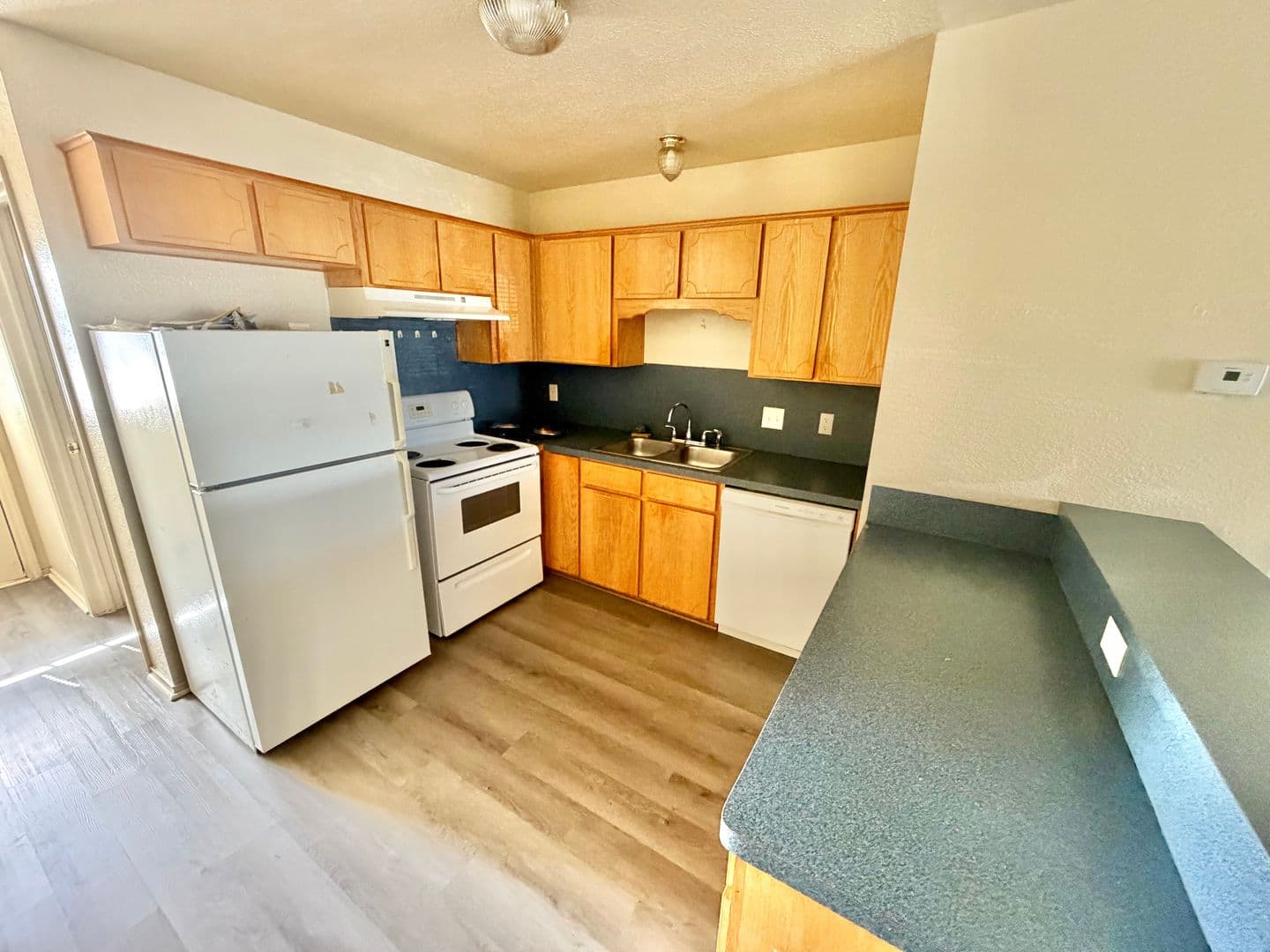 Killeen Apartment: 4302 Alan Kent Dr.