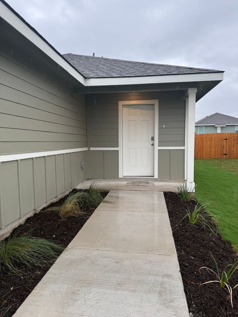 Temple House: 1314 Newey Circle