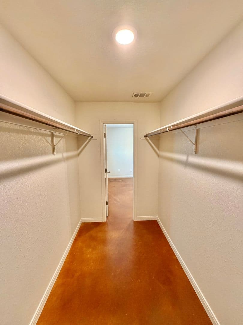 Harker Heights Apartment: 1421 Natchez Trl.