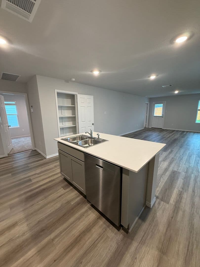 Temple House: 1314 Newey Circle