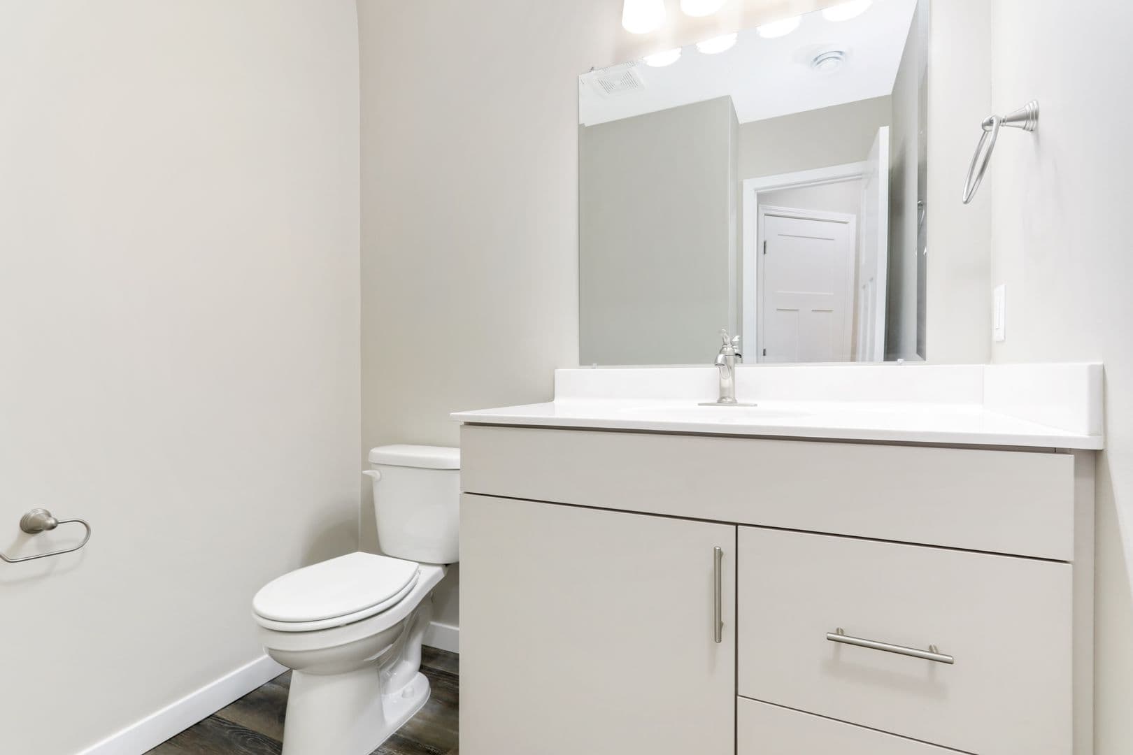 Otsego Townhome: 6044 Manchester Ave NE