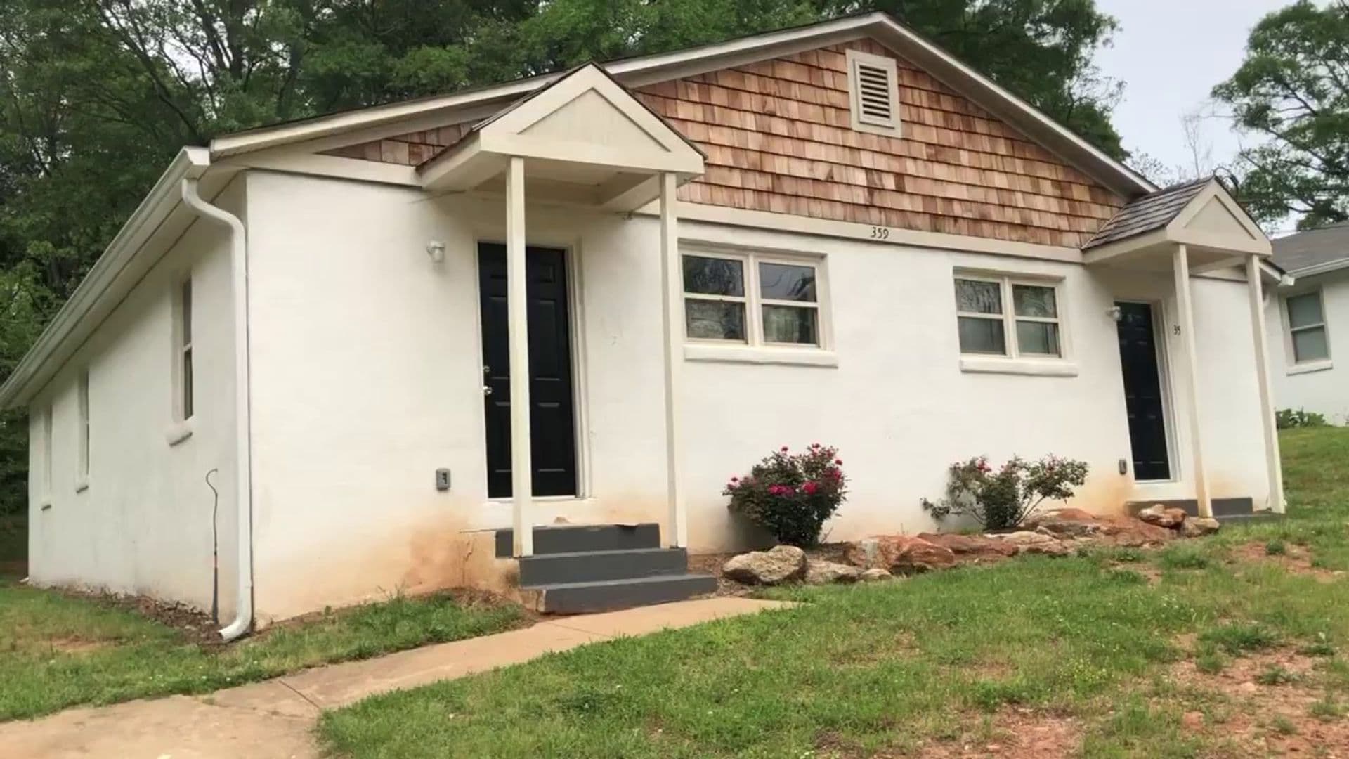 Athens Apartment: 361 Arch Street