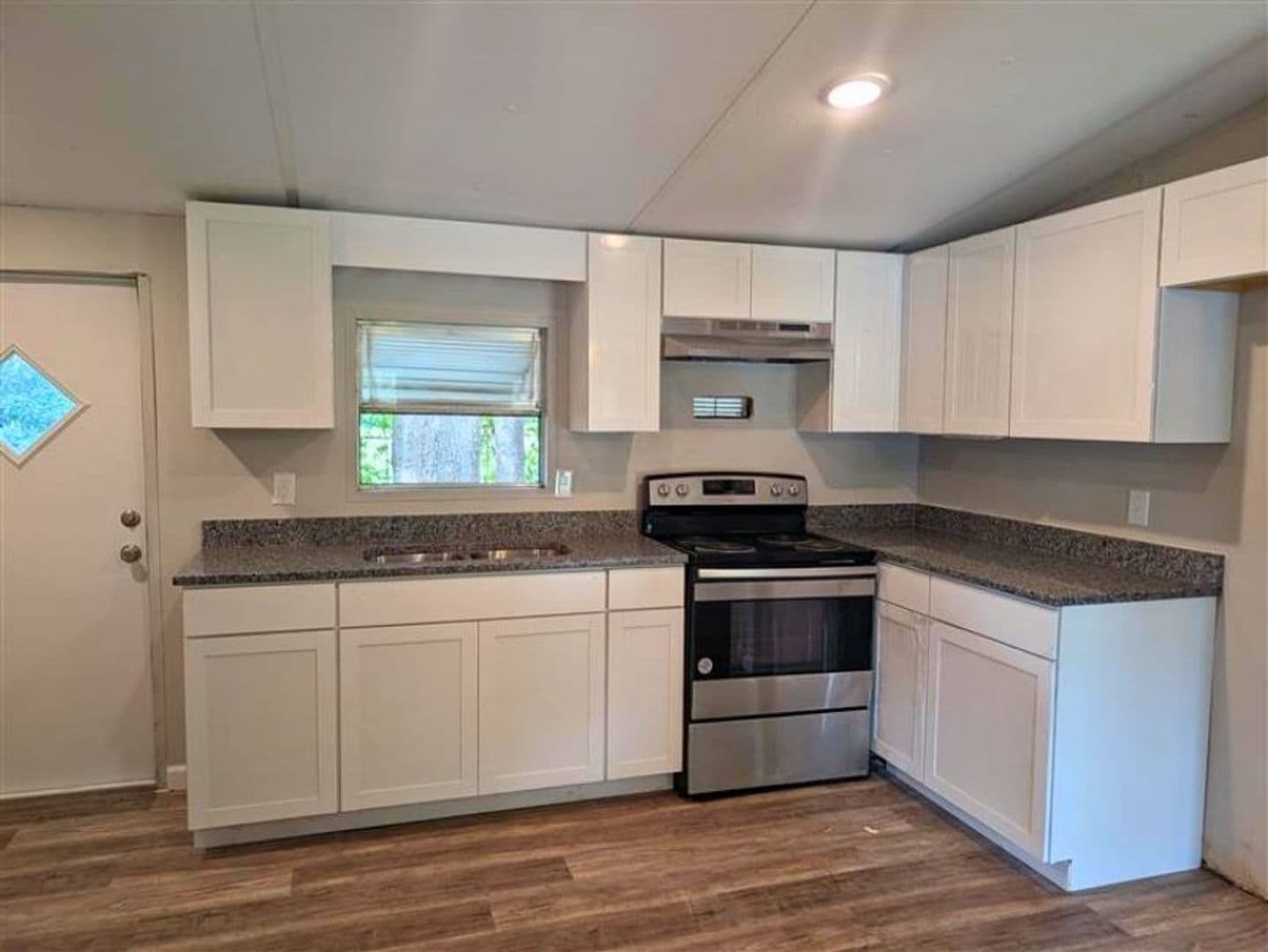 Sumter Apartment: 134 Sunflower Court