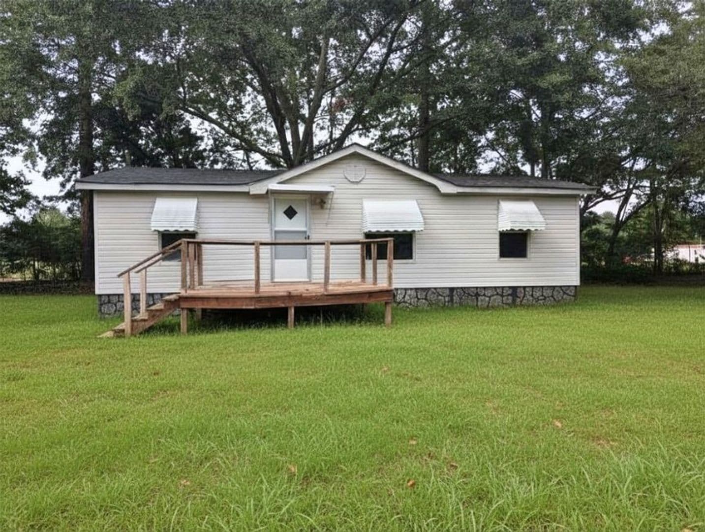 Sumter Apartment: 134 Sunflower Court