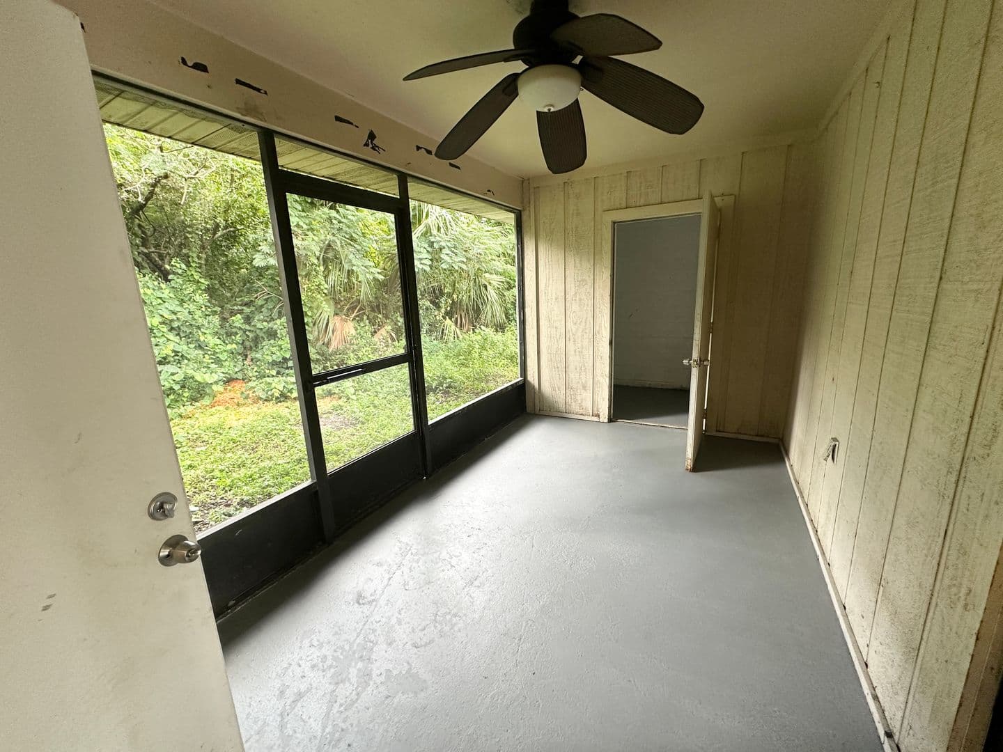 Sanford Apartment: 1710 Ridgewood Lane