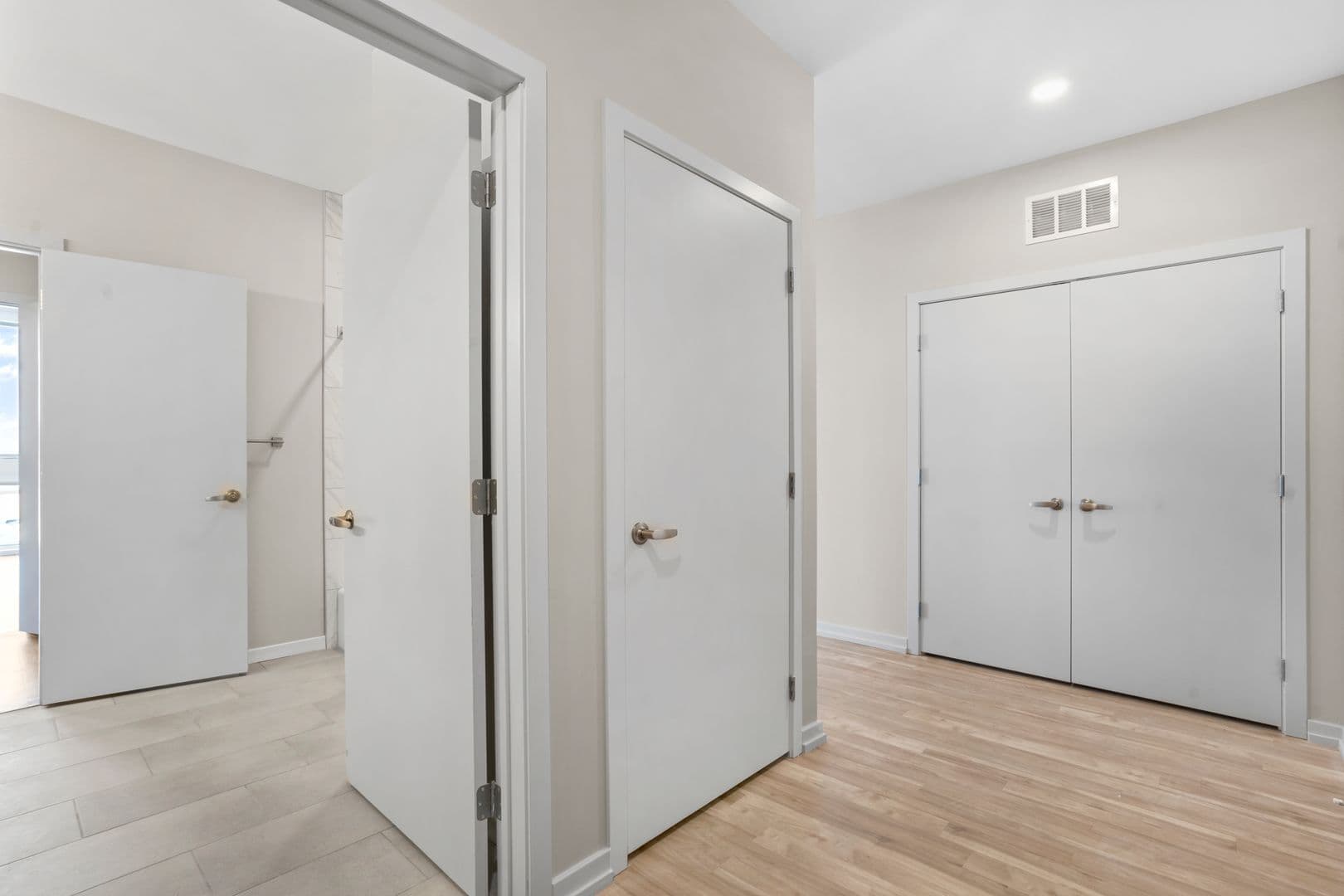 Philadelphia Apartment: 417 Callowhill Street