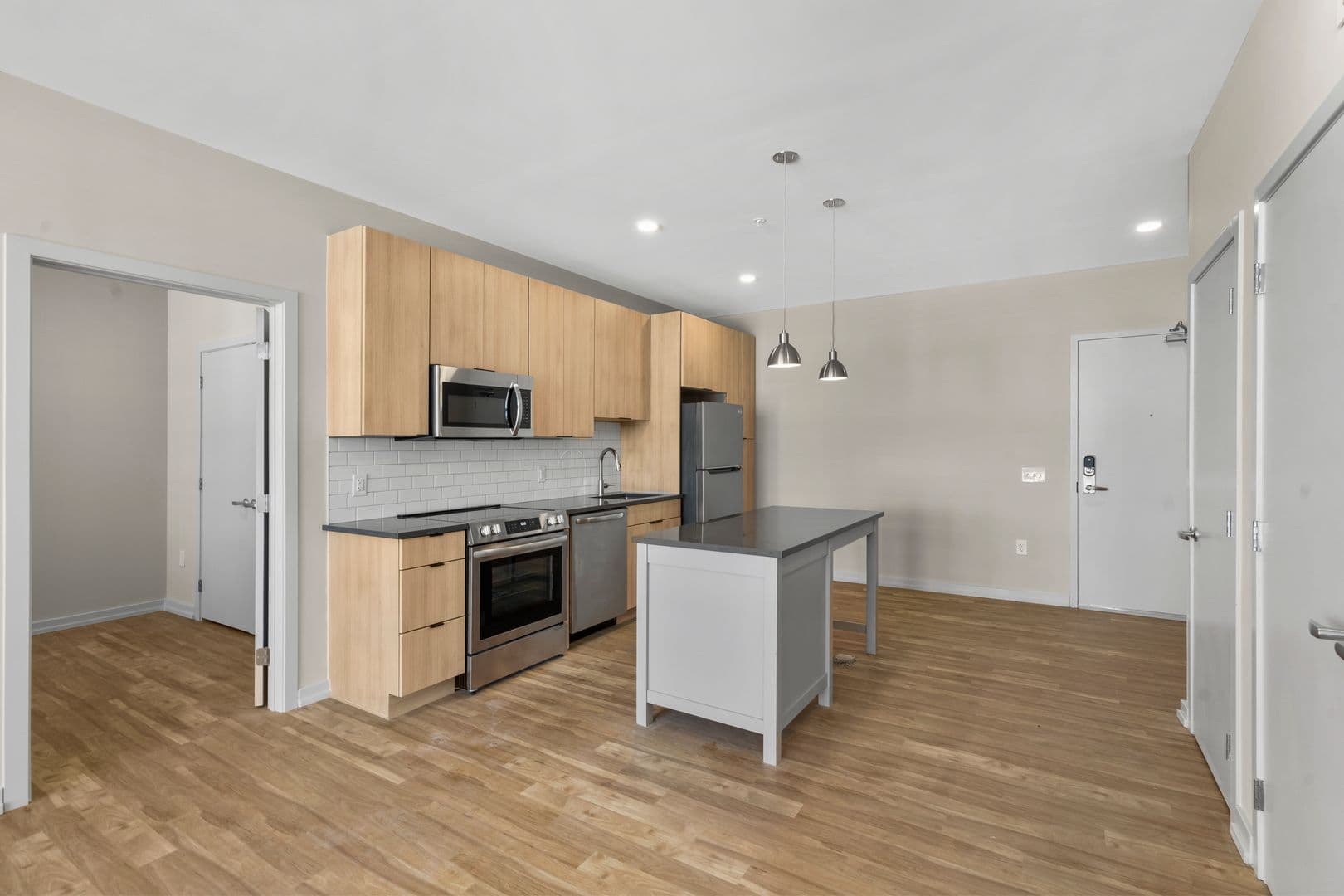 Philadelphia Apartment: 417 Callowhill Street