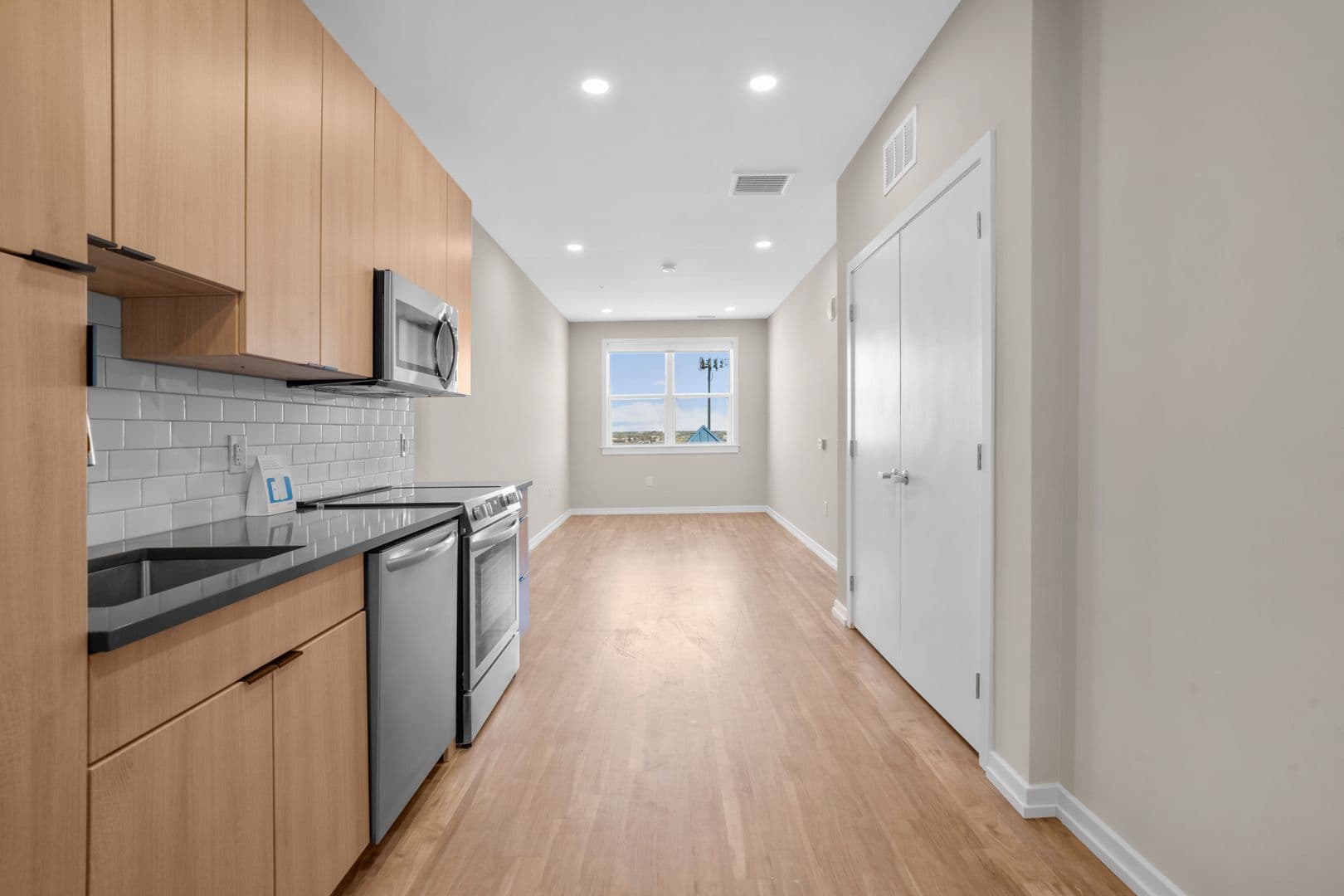 Philadelphia Apartment: 417 Callowhill Street