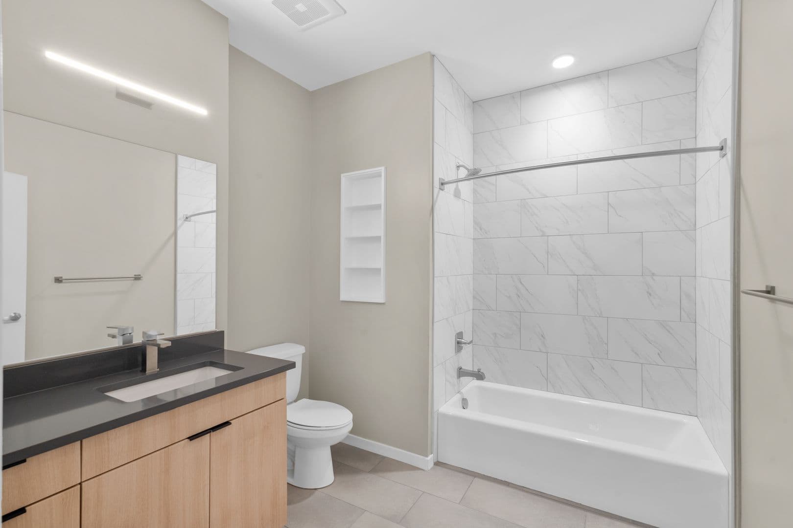 Philadelphia Apartment: 417 Callowhill Street