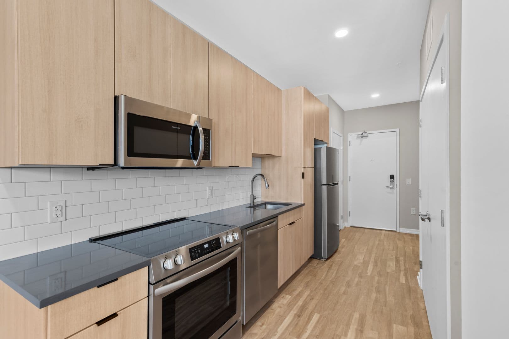 Philadelphia Apartment: 417 Callowhill Street