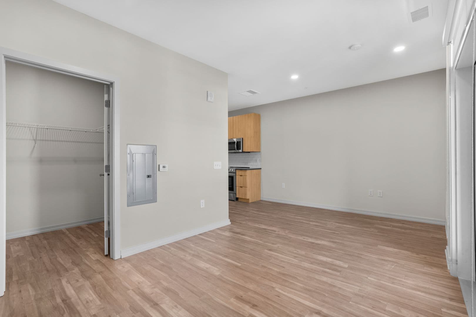 Philadelphia Apartment: 417 Callowhill Street